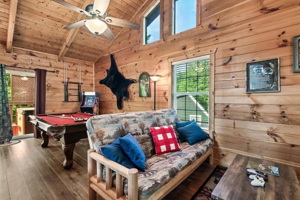 A Top Notch Lodge~Гатлінбург Екстер'єр фото